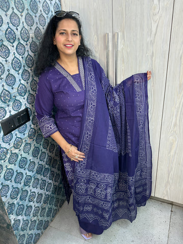 Purple Raahi Bandeh Work 3-Piece Suit Set